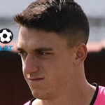 T. Díaz